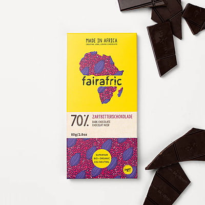 70% DARK CHOCOLATE 70% DARK CHOCOLATE